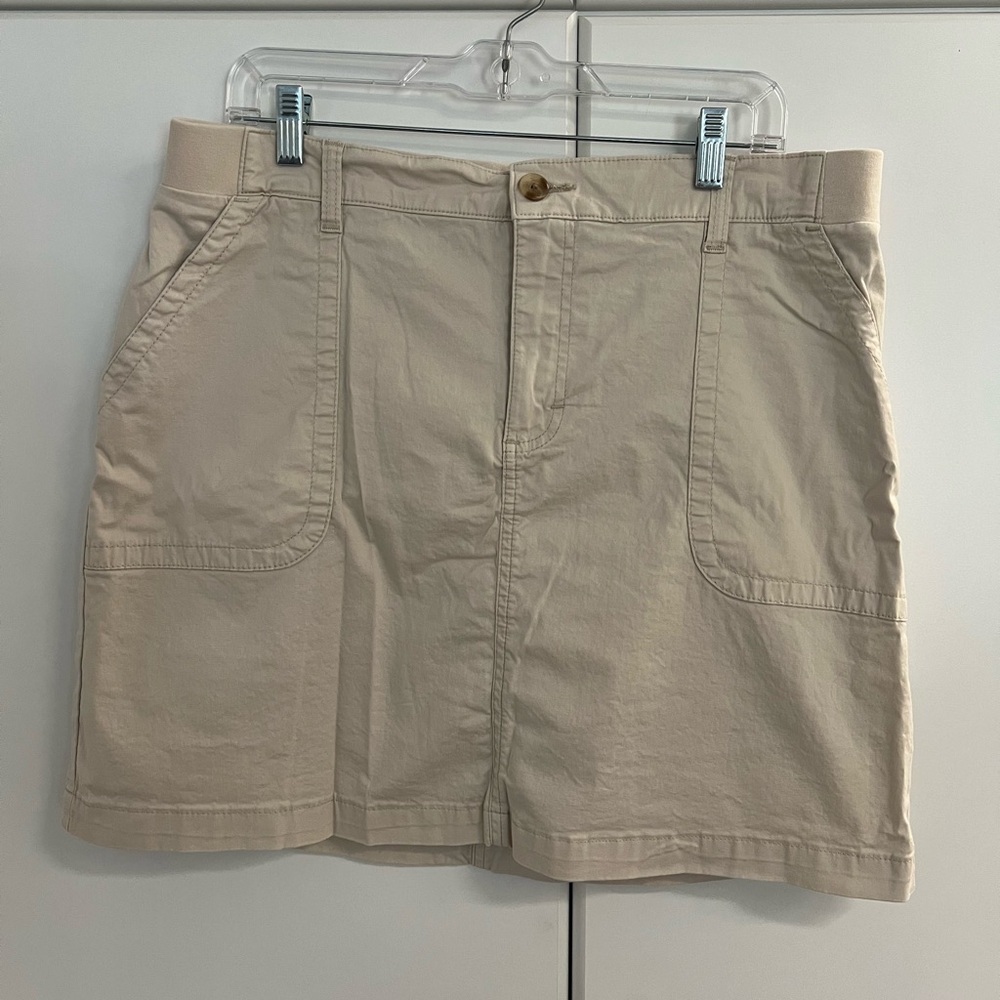 Lee Women’s Beige Casual Skort Sz 16